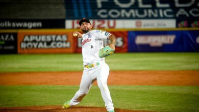 Silvino Bracho debuta con salvado e ingresa al Top 10 histórico de rescates en la LVBP