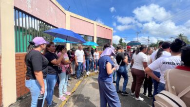 Padres de Boquerón rechazan cobro de 50 dólares para reparar escuelas afectadas por químicos