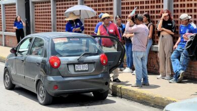 Usuarios piden acondicionamiento de parada frente al Consejo Legislativo en Maturín