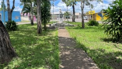 Vecinos del sector Negro Primero piden modernización para la plaza "La Periquera"
