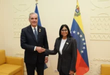República Dominicana prevé posible compra de productos petroleros de Venezuela