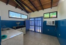 Reinauguran centros de salud en La Toscana y Aparicio