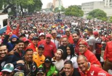 PSUV se moviliza en Caracas por los 14 años del triunfo de Chávez