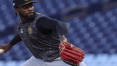 Leones del Caracas despide al lanzador estadounidense Touki Toussaint