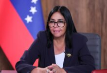 La presidenta Delcy Rodríguez garantiza el abastecimiento nacional de pernil para la temporada navideña