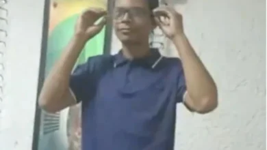 Óptica le dona lentes al joven que fue despedido de una reconocida pizzería